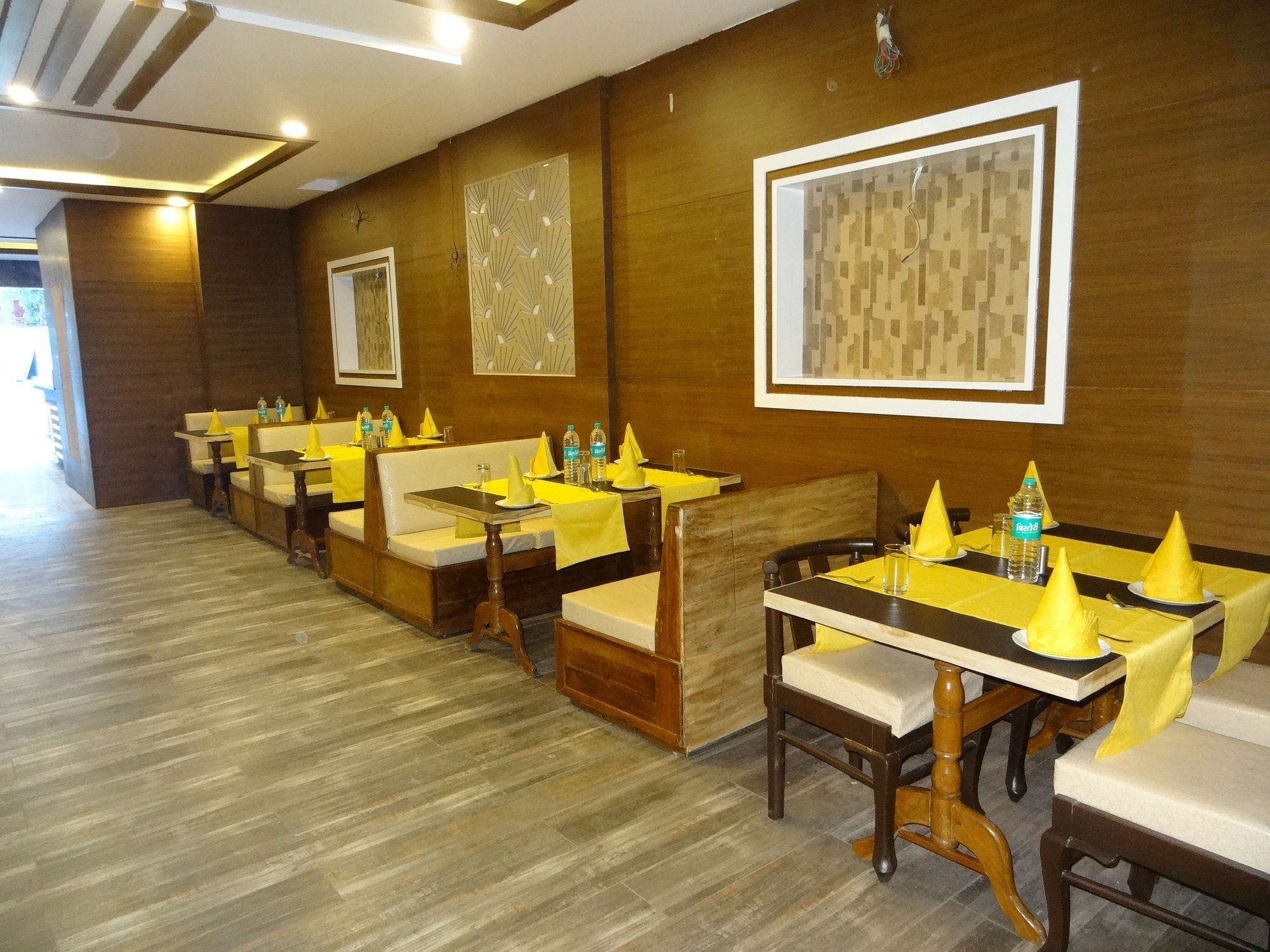 Kamakshi Residency By Royal Collection Hotel & Resorts Tapovan Exterior foto